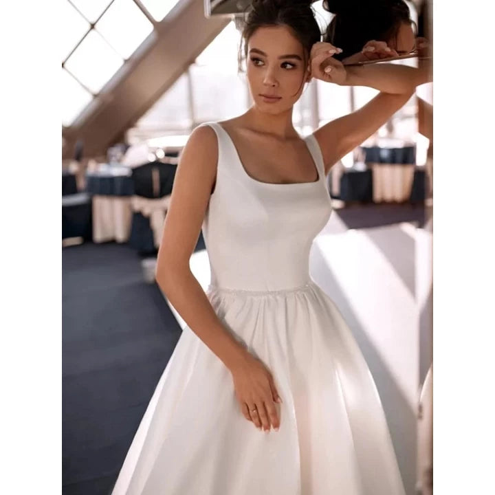 Vestido De Noiva Sem Renda Com Saia Godê E Decote Nas Costas