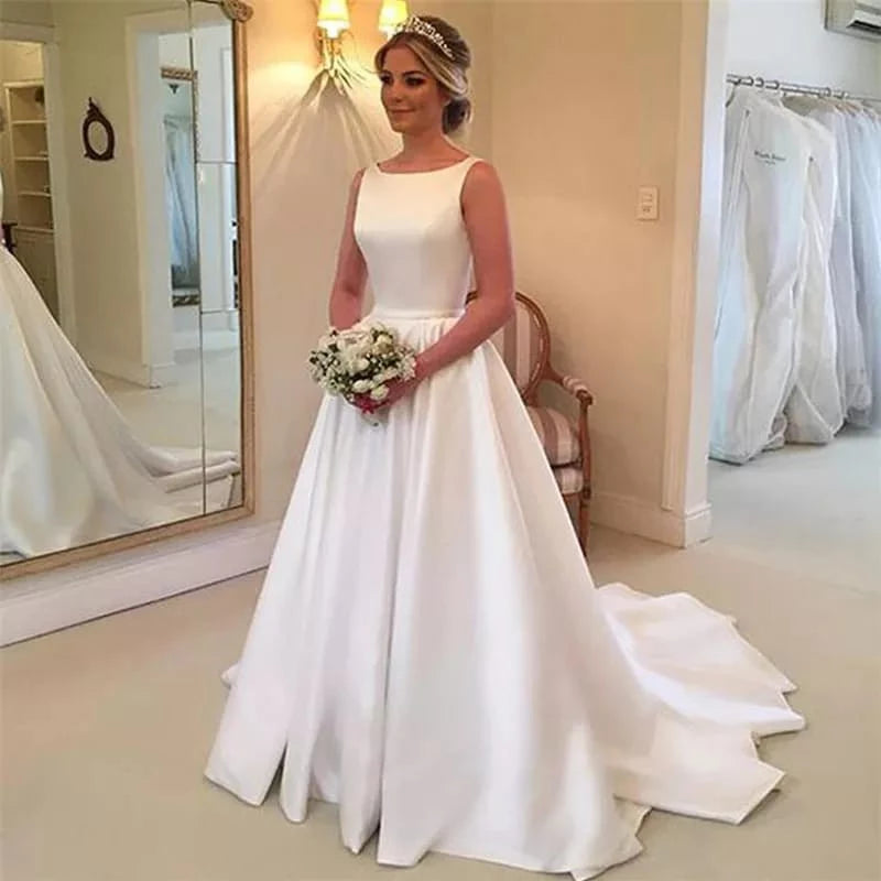 Vestido de Noiva Sem Renda Com Decote nas Costas