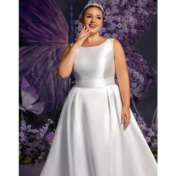 VESTIDO DE NOIVA COM DECOTE NAS COSTAS SEM MANGAS