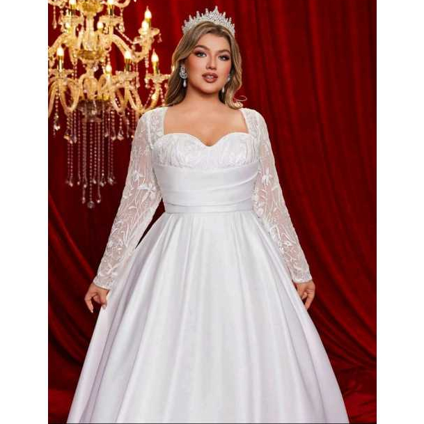 VESTIDO DE NOIVA COM MANGA LONGA E RENDA NO BUSTO