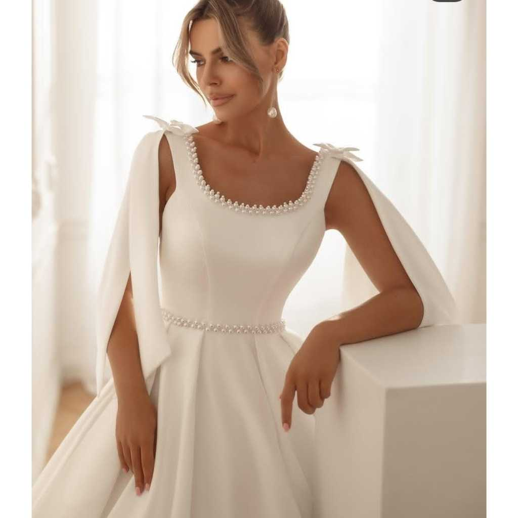 VESTIDO DE NOIVA LONGO MINIMALISTA COM APLICACÃO DE PÉROLAS NO BUSTO