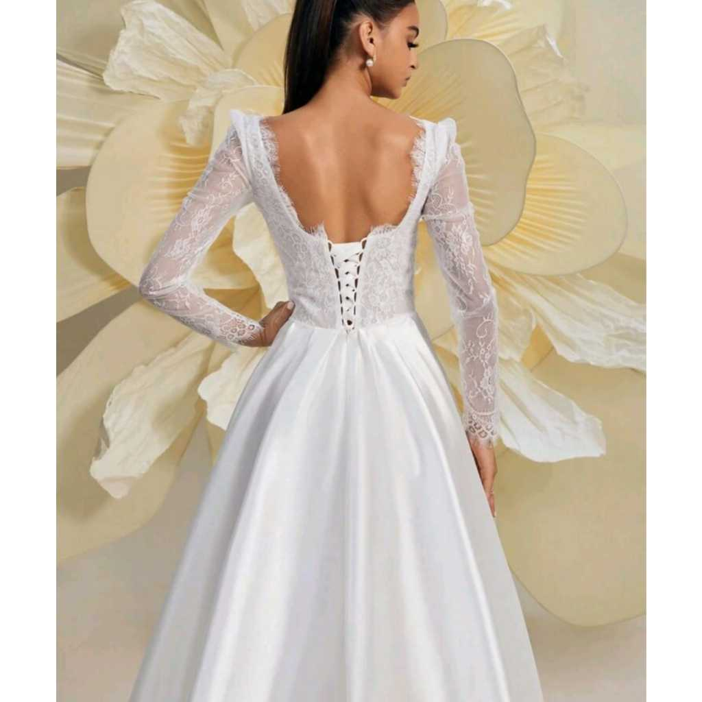 VESTIDO DE NOIVA COM MANGA LONGA E BUSTO EM RENDA