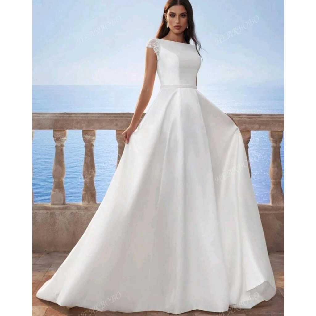 VESTIDO DE NOIVA LONGO COM MANGAS CURTAS EM RENDA