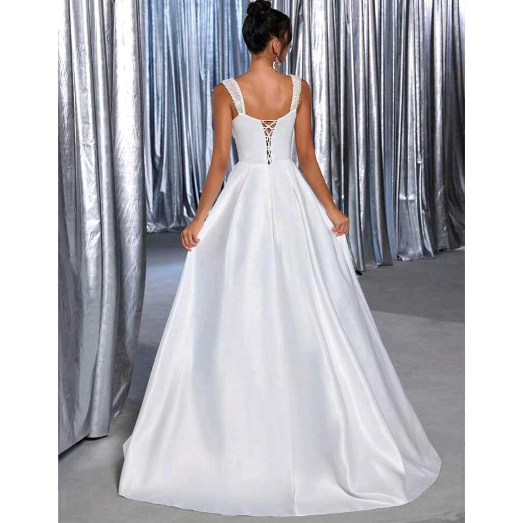 VESTIDO DE NOIVA COM ALÇAS E PEROLAS NO BUSTO