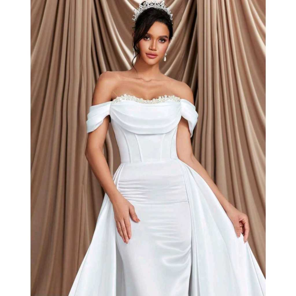 VESTIDO DE NOIVA SEREIA COM SOBREPOSIÇÃO