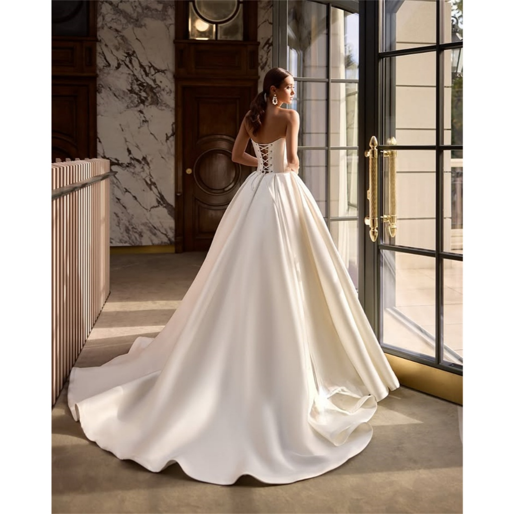 VESTIDO DE NOIVA TOMARA QUE CAIA SEM RENDA